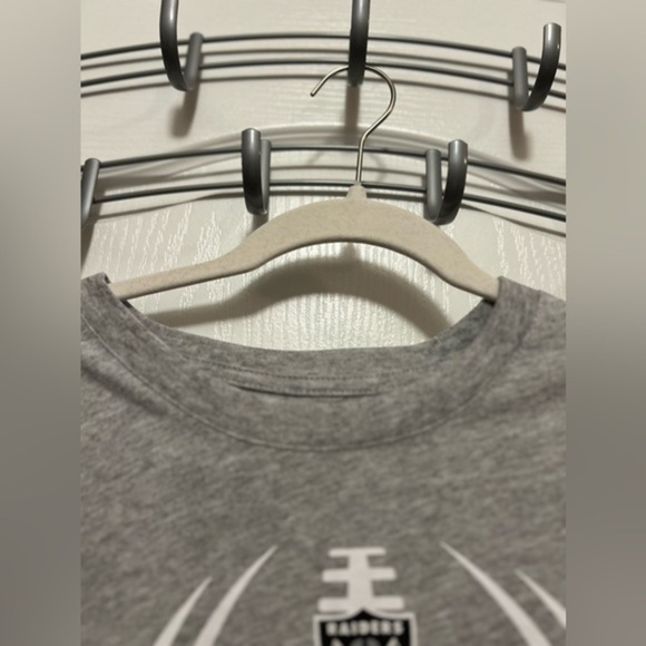 NFL Apparel Men's Las Vegas Raiders Football Tee Shirt medium double sided 2020 - Picture 8 of 15